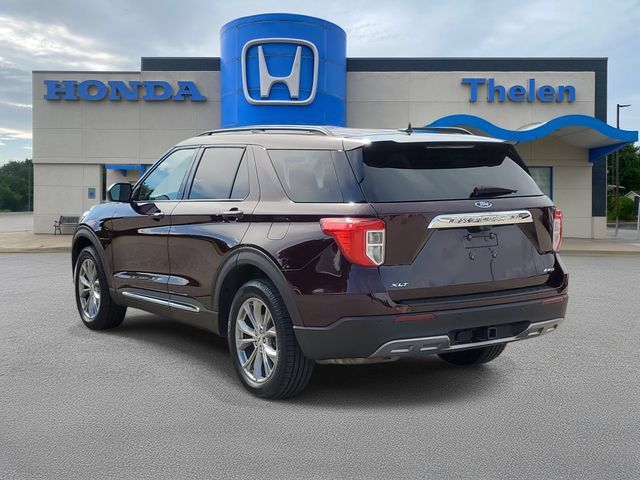 Used 2022 Ford Explorer XLT w/ Equipment Group 202A AWD/4WD image 3