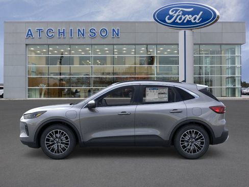 New 2025 Ford Escape SE w/ PHEV Premium Package image 3