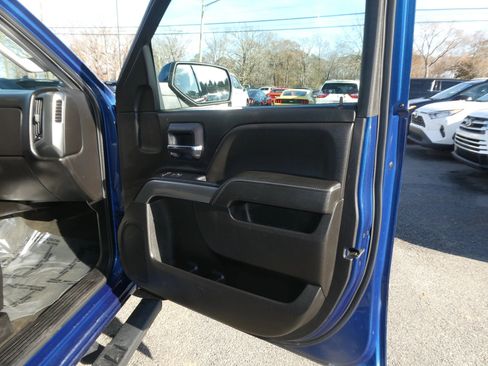 Used 2018 Chevrolet Silverado 1500 LT w/ All Star Edition image 22