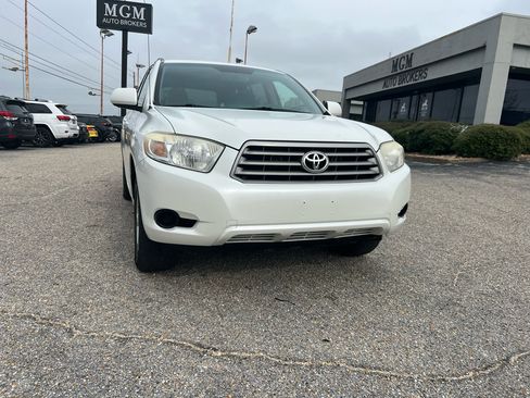 Used 2010 Toyota Highlander Limited image 3