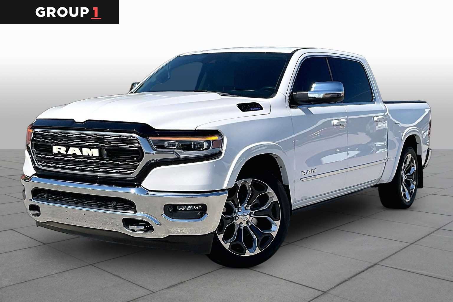 Used 2023 RAM 1500 Limited AWD/4WD image 1