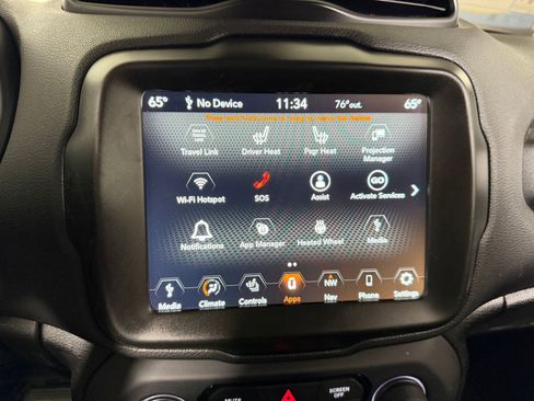 Used 2023 Jeep Renegade Trailhawk w/ Trailhawk Elite Group image 22