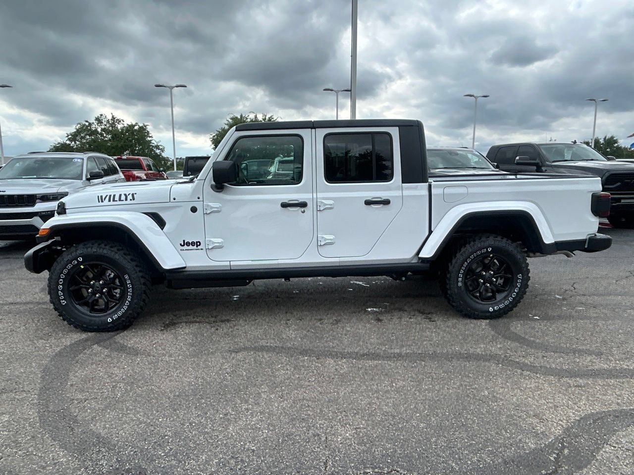 New 2027 Jeep Gladiator Sport AWD/4WD image 6