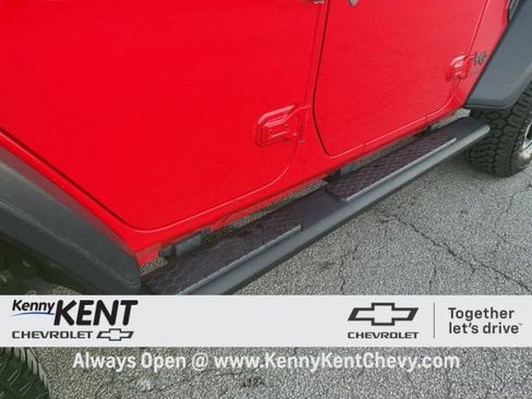 Used 2021 Jeep Wrangler Unlimited Rubicon image 12