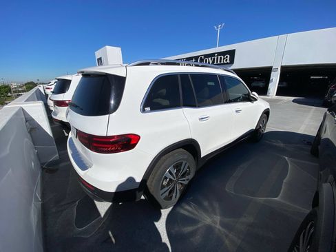 Used 2026 Mercedes-Benz GLB 250 image 4