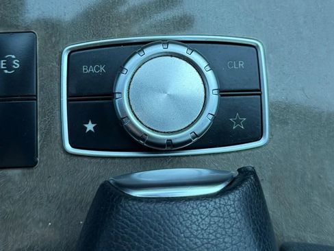 Used 2014 Mercedes-Benz E 350 4MATIC Sedan image 20