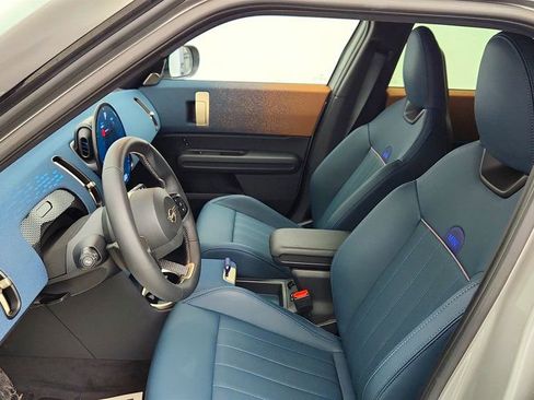 Used 2025 MINI Cooper Countryman S w/ Comfort Package Max image 21