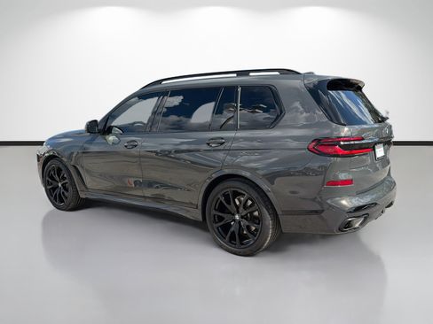 Used 2025 BMW X7 xDrive40i w/ Executive Package AWD/4WD image 5