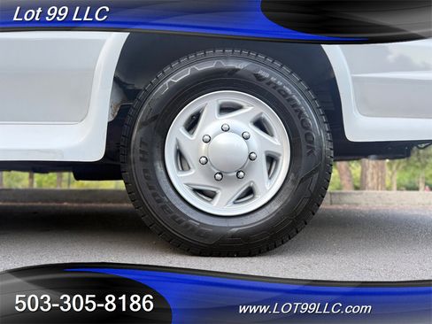 Used 2000 Ford E-350 and Econoline 350 Extended Super Duty image 63