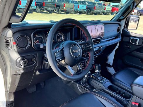 Used 2024 Jeep Gladiator Rubicon image 34
