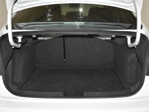 Used 2020 Volkswagen Jetta S w/ Driver Assistance Package FWD image 29