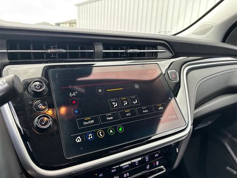 Used 2023 Chevrolet Bolt EUV Premier w/ Sun & Sound Package image 22