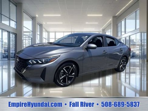 Used 2024 Nissan Sentra SV FWD image 1