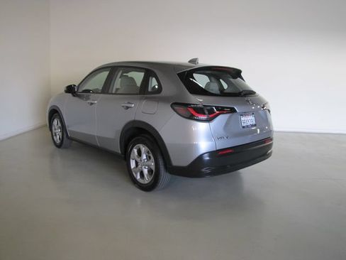 Certified 2025 Honda HR-V LX image 21