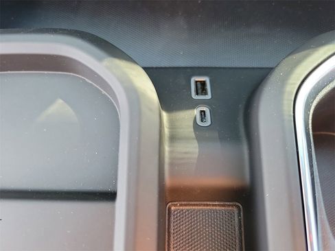 New 2025 GMC Sierra 3500 Denali Ultimate image 33