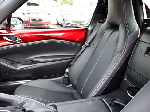New 2026 MAZDA MX-5 Miata RF Grand Touring RWD image 20