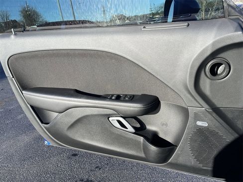 Used 2022 Dodge Challenger R/T Scat Pack image 18