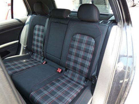 Used 2020 Volkswagen GTI S image 22