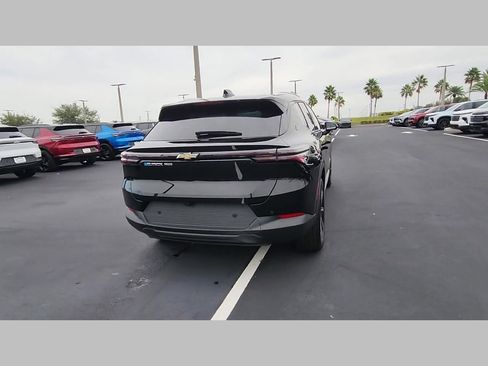 New 2026 Chevrolet Equinox EV LT image 22