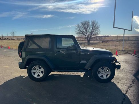 Used 2011 Jeep Wrangler Sport image 5