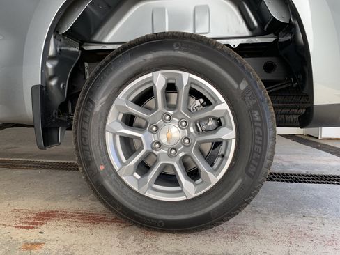 New 2026 Chevrolet Silverado 1500 LT image 9