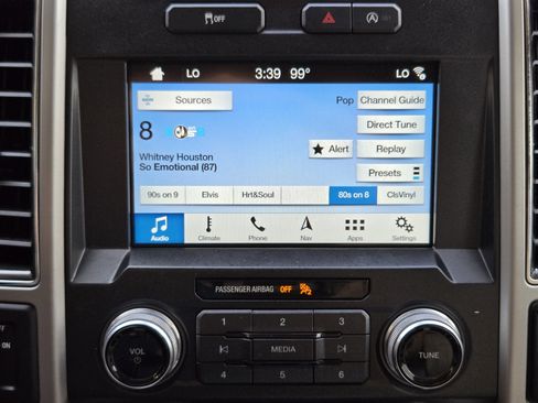 Certified 2018 Ford F150 Lariat w/ Equipment Group 502A Luxury RWD image 12