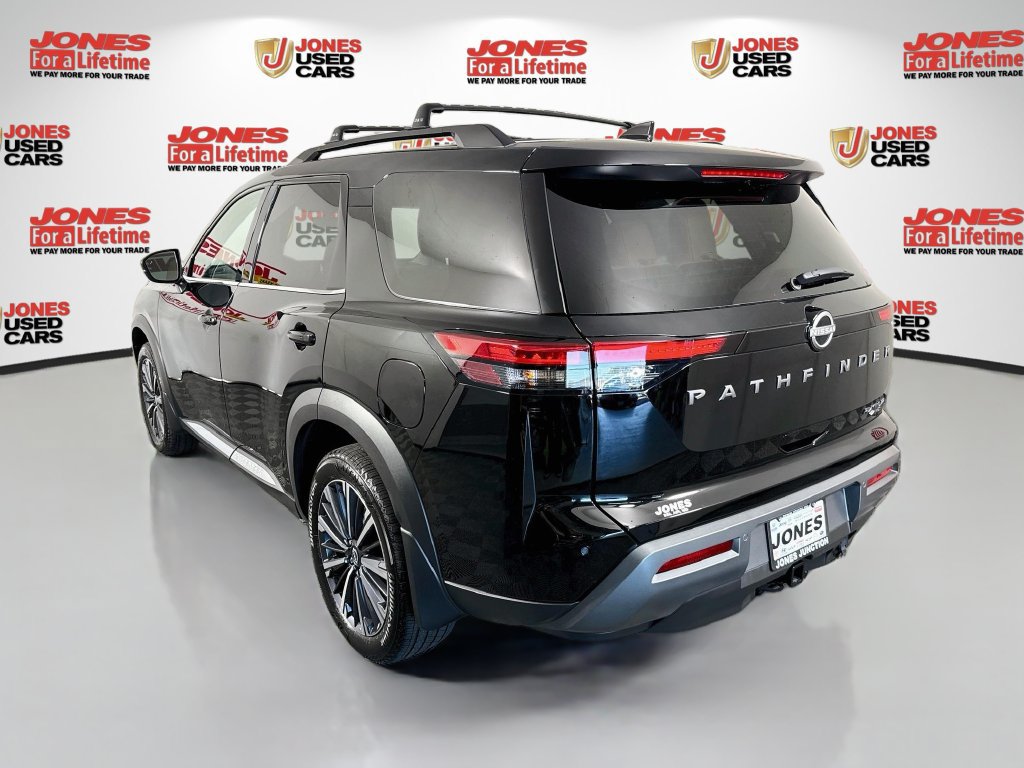 Certified 2026 Nissan Pathfinder Platinum AWD/4WD image 2