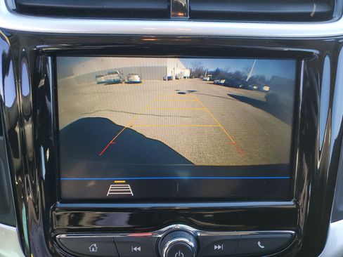 Used 2020 Chevrolet Sonic LT image 27