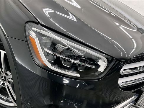 Certified 2022 Mercedes-Benz GLC 300 Grey image 26