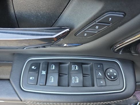 Used 2022 RAM 1500 Limited image 17