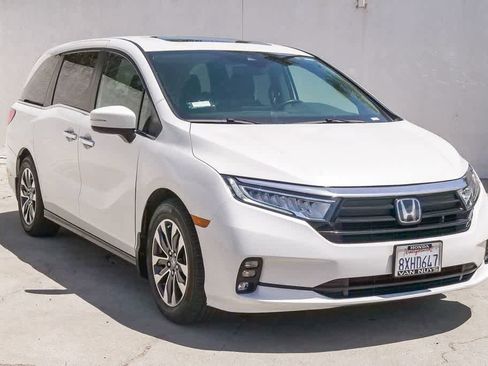 Used 2022 Honda Odyssey EX-L image 3