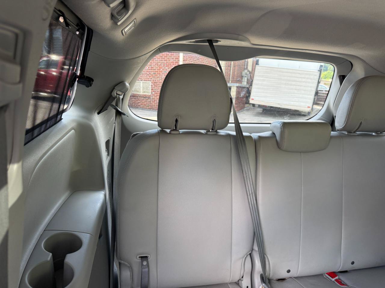 Used 2013 Toyota Sienna XLE w/ Entertainment Pkg FWD image 62