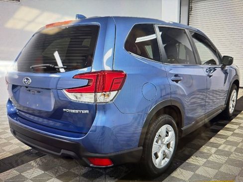 Used 2023 Subaru Forester AWD/4WD image 4