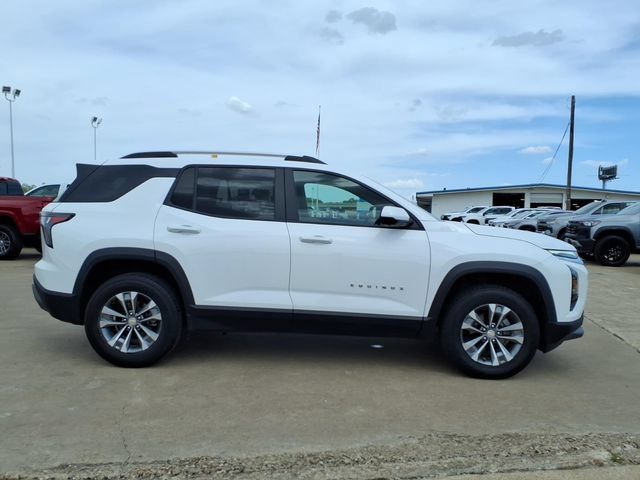 Used 2025 Chevrolet Equinox LT w/ Convenience Package II FWD image 4