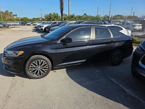 Used 2021 Volkswagen Jetta S image 5