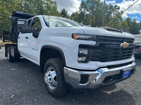 New 2025 Chevrolet Silverado 3500 W/T w/ WT Convenience Package image 13