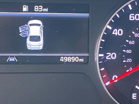 Used 2022 Kia Forte LXS image 16