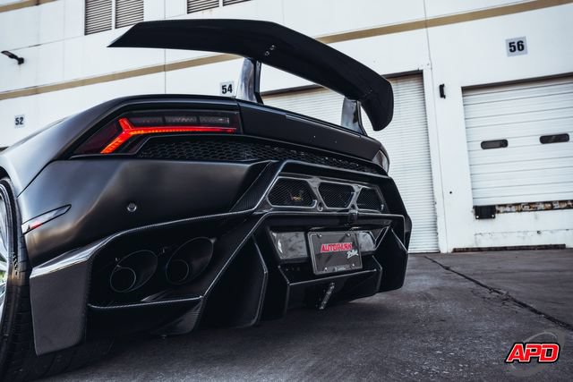 Used 2019 Lamborghini Huracan LP 580-2 RWD image 48