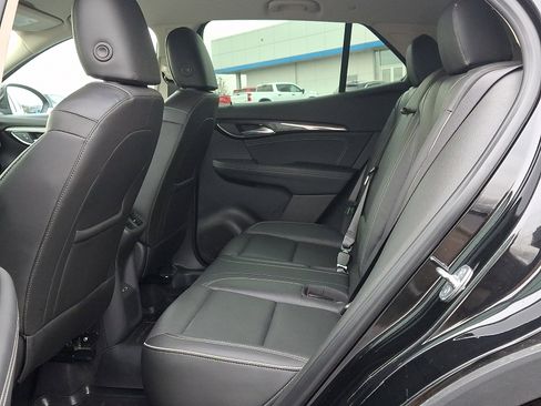 Used 2021 Buick Envision Essence image 10