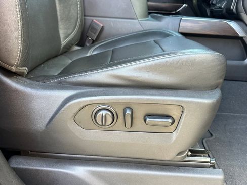 Used 2019 GMC Sierra 1500 SLT w/ SLT Premium Package image 22