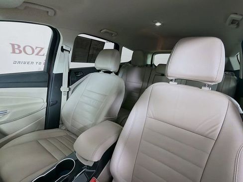 Used 2015 Ford Escape Titanium FWD image 25