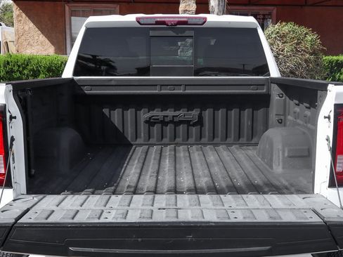 Used 2021 GMC Sierra 1500 AT4 w/ AT4 Premium Package image 10