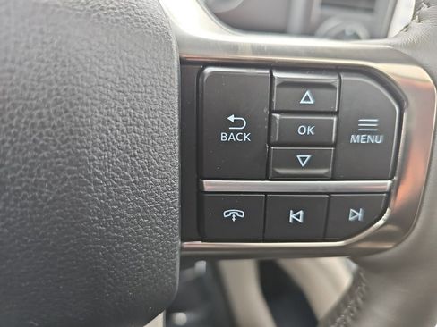 New 2026 Ford F250 Platinum w/ Platinum Plus Package image 17