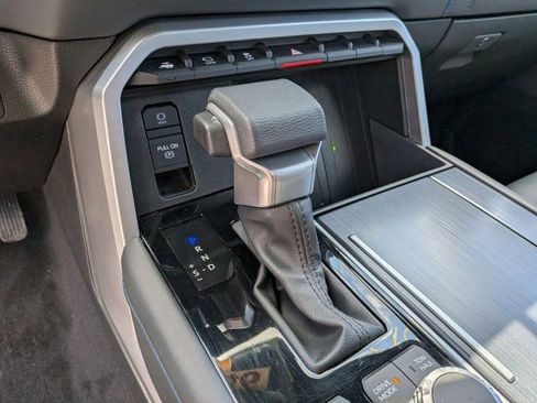 Used 2024 Toyota Tundra Platinum image 23