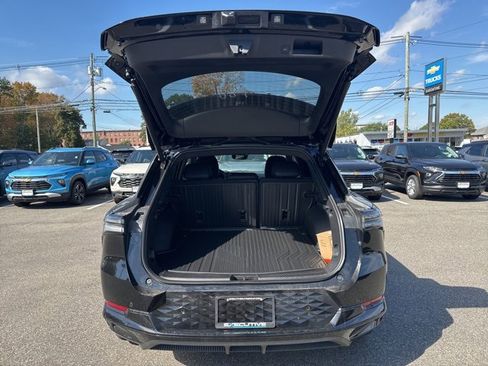 New 2025 Chevrolet Equinox EV RS image 13