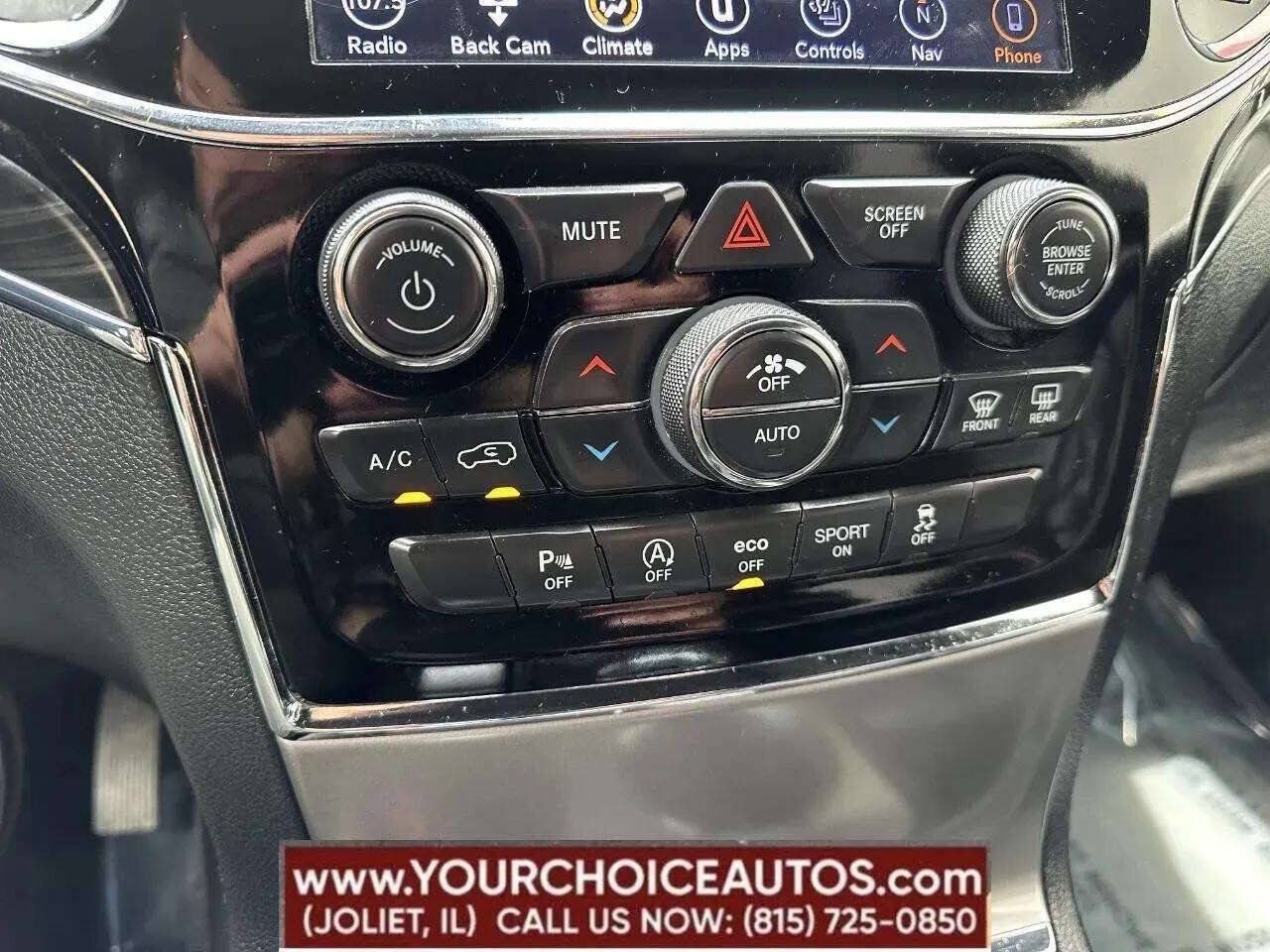 Used 2019 Jeep Grand Cherokee Limited AWD/4WD image 33