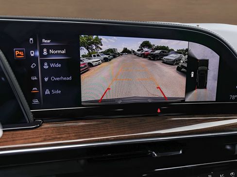 Certified 2024 Cadillac Escalade Sport Platinum w/ LPO, ONYX Package AWD/4WD image 17