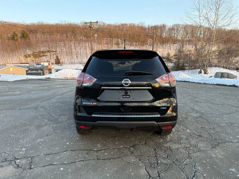 Used 2014 Nissan Rogue S image 7