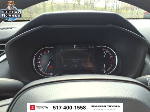 Used 2024 Toyota RAV4 XLE FWD image 20