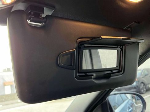 Used 2020 Mercedes-Benz C 300 4MATIC Sedan w/ Premium Package image 29